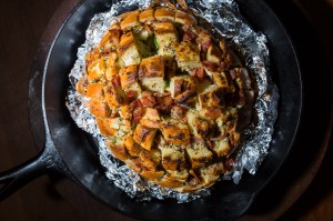 cheesy pull apart bread - the sam livecast
