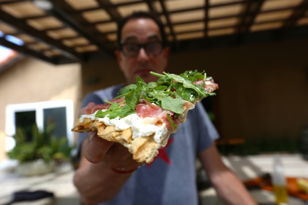 Grilled Prosciutto & Arugula Pizza - the sam livecast