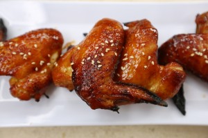 Hoisin Sriracha Wings - the sam livecast