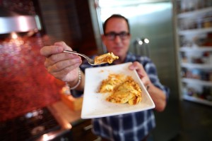 Chili Cheese Omelette - the sam livecast